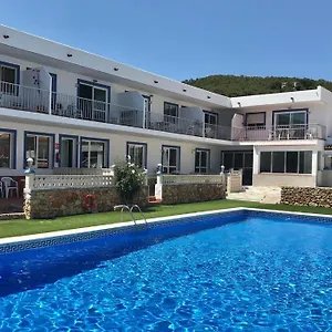 https://apartamentos-cana-sofia.ibizaislandhotels.net